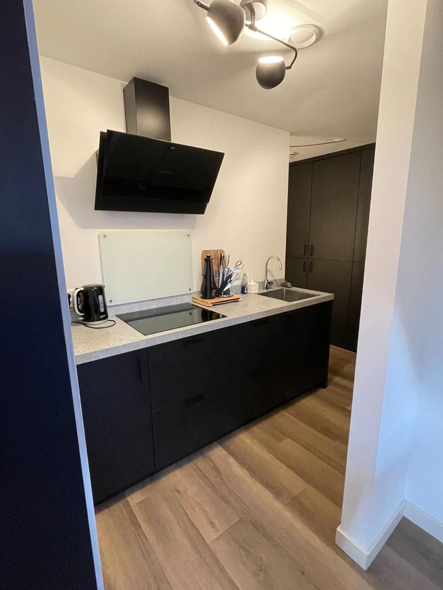 In De Witte Dame Hotel Bar Kitchen Apartments Grubbenvorst 외부 사진
