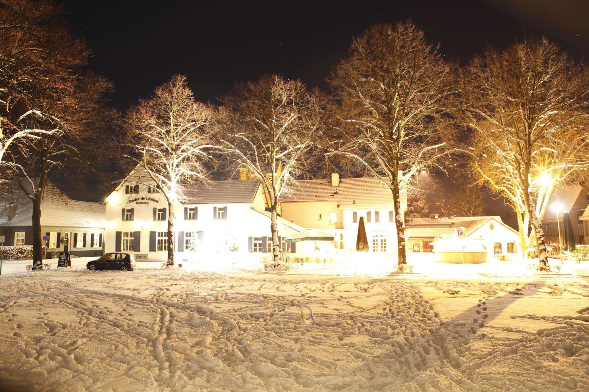 In De Witte Dame Hotel Bar Kitchen Apartments Grubbenvorst 외부 사진